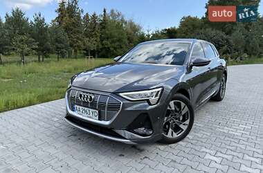 Внедорожник / Кроссовер Audi e-tron 2021 в Киеве