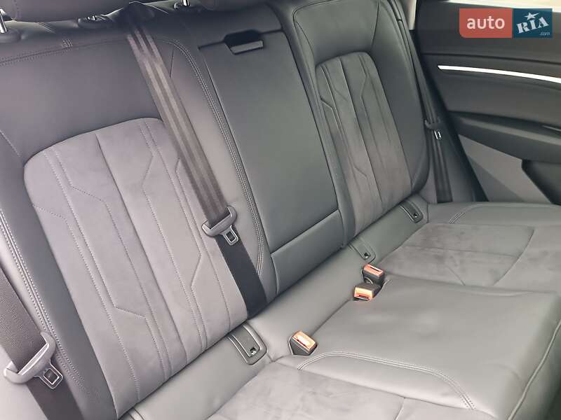 Внедорожник / Кроссовер Audi e-tron 2023 в Дрогобыче фото 69 Внедорожник / Кроссовер Audi e-tron 2023 в Дрогобыче