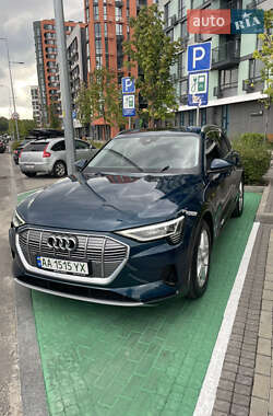 Audi e-tron 2021