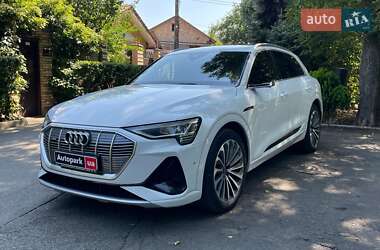 Внедорожник / Кроссовер Audi e-tron 2020 в Киеве