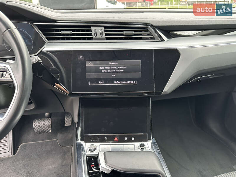 Позашляховик / Кросовер Audi e-tron 2020 в Луцьку фото 11 Позашляховик / Кросовер Audi e-tron 2020 в Луцьку