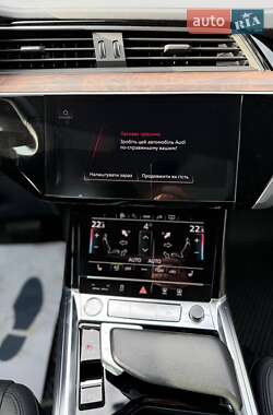 Внедорожник / Кроссовер Audi e-tron 2021 в 