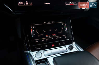 Внедорожник / Кроссовер Audi e-tron 2019 в 