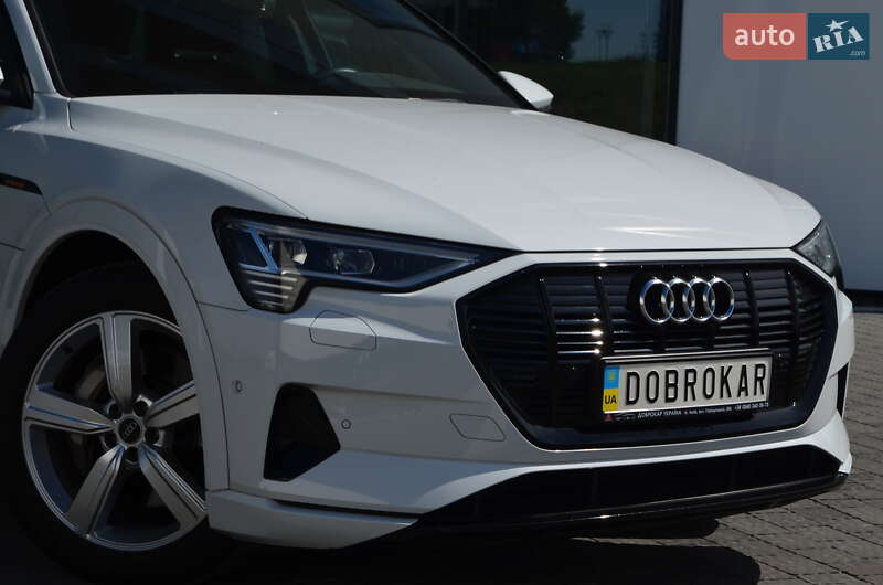 Позашляховик / Кросовер Audi e-tron 2020 в Львові