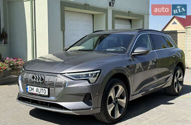 Внедорожник / Кроссовер Audi e-tron 2019 в 