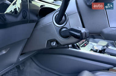 Внедорожник / Кроссовер Audi e-tron 2019 в 