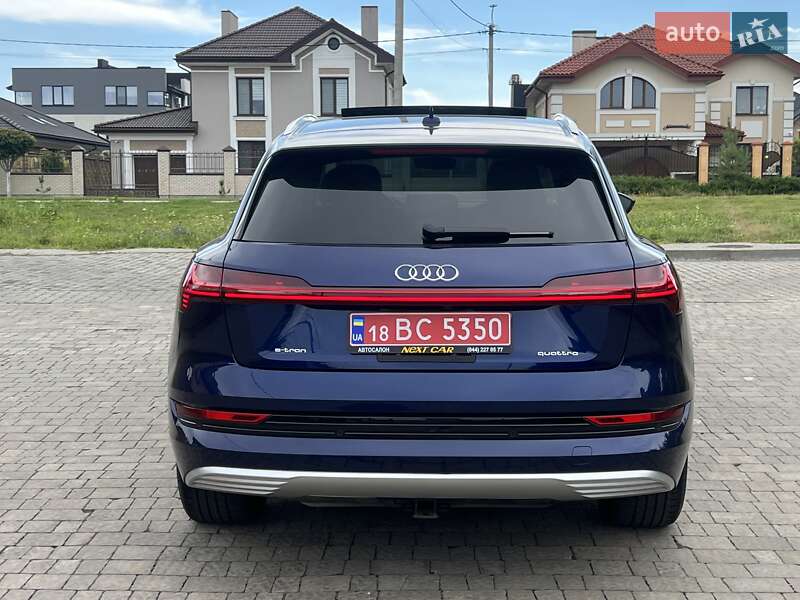 Внедорожник / Кроссовер Audi e-tron 2021 в Ровно