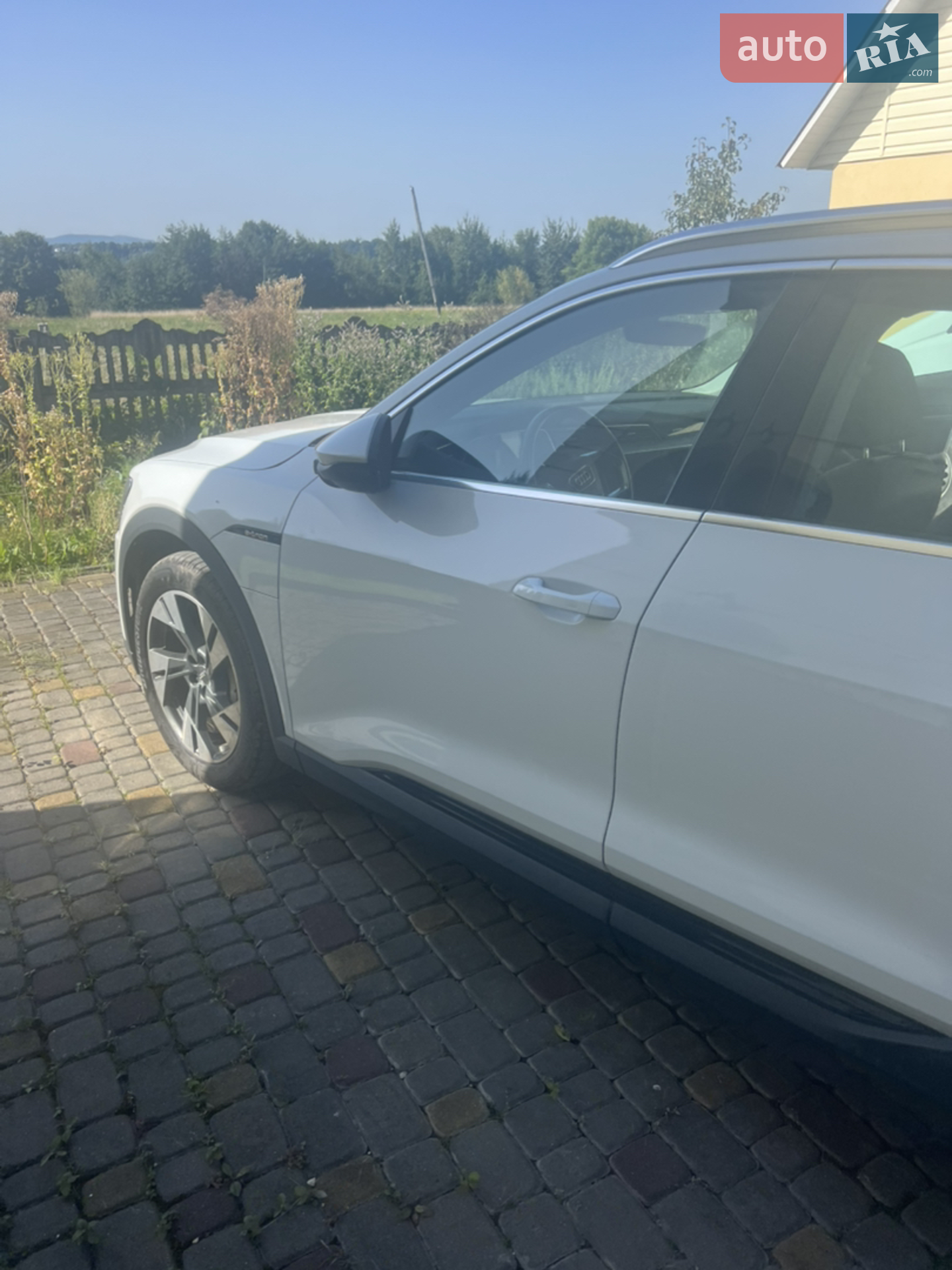 2019 Audi e-tron - мініатюра 10