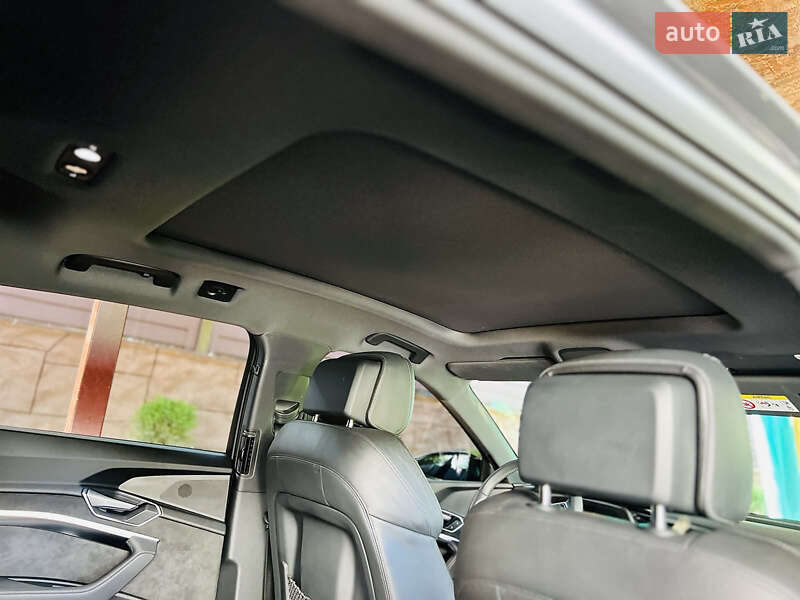 Внедорожник / Кроссовер Audi e-tron 2020 в Одессе