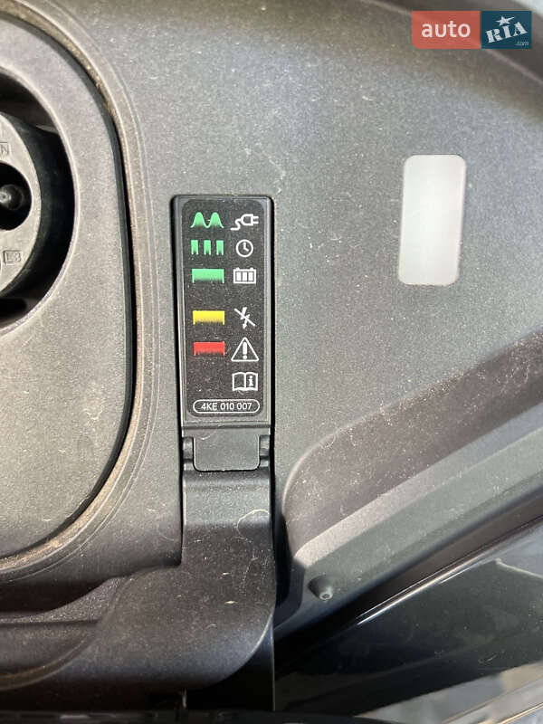 Внедорожник / Кроссовер Audi e-tron 2020 в Одессе