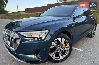 Audi e-tron 2019