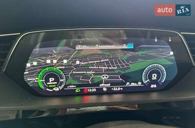 Внедорожник / Кроссовер Audi e-tron 2019 в 