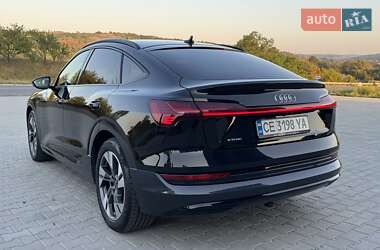 Позашляховик / Кросовер Audi e-tron 2022 в 