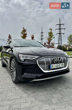 Audi e-tron 2019