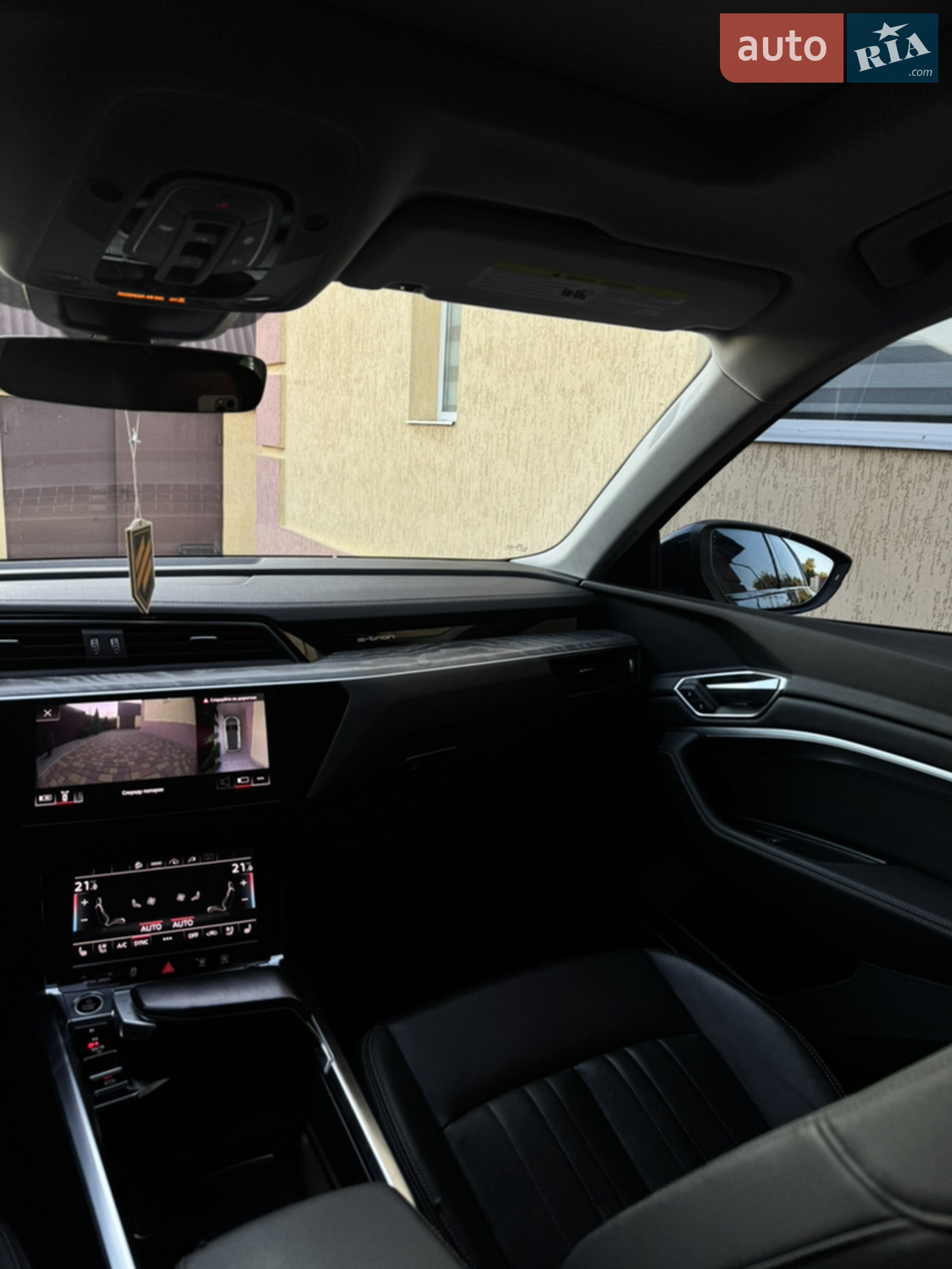 2021 Audi e-tron - мініатюра 53