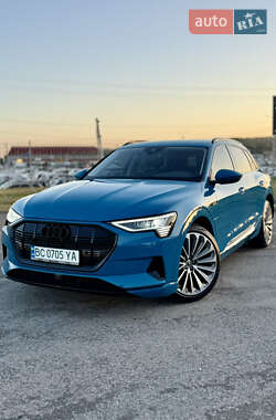 Audi e-tron 2019