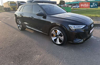 Audi e-tron 2021 Audi e-tron 2021