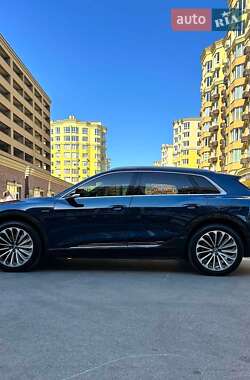 Audi e-tron 2018