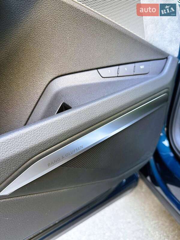 Внедорожник / Кроссовер Audi e-tron 2018 в Киеве