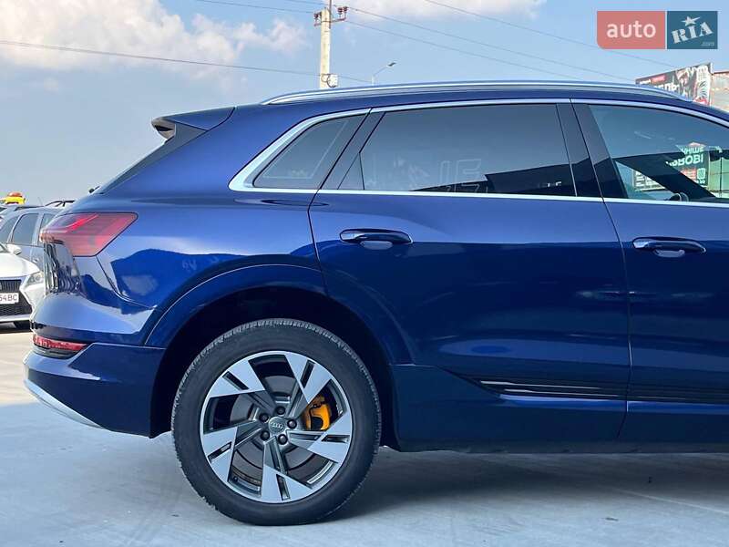 Внедорожник / Кроссовер Audi e-tron 2020 в Львове