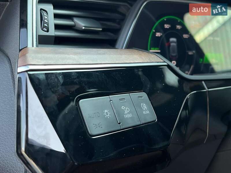 Внедорожник / Кроссовер Audi e-tron 2020 в Львове