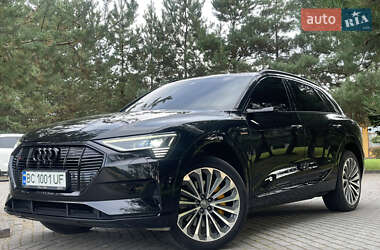 Внедорожник / Кроссовер Audi e-tron 2019 в 