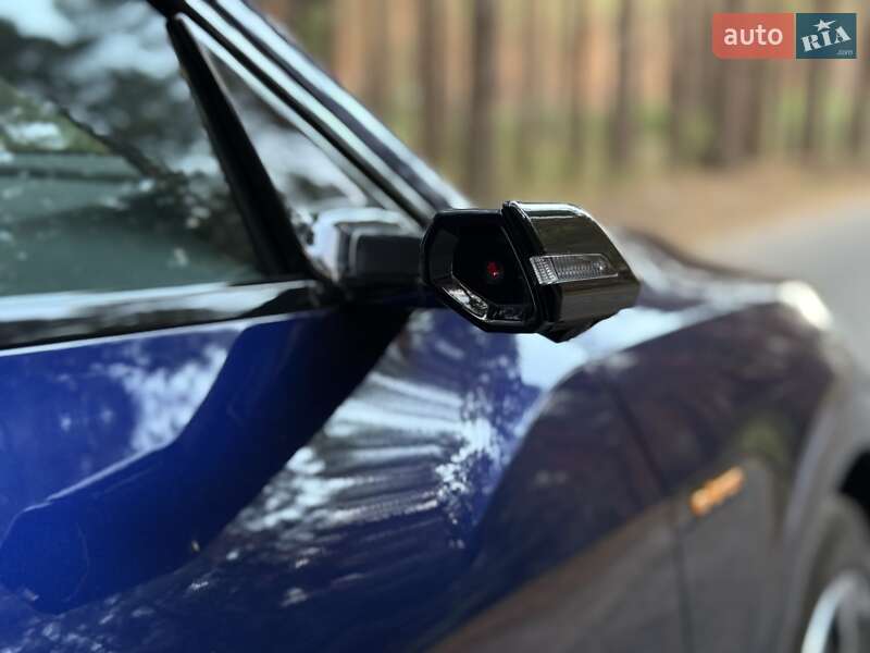 Внедорожник / Кроссовер Audi e-tron 2022 в Киеве
