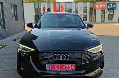Позашляховик / Кросовер Audi e-tron 2021 в Дубні