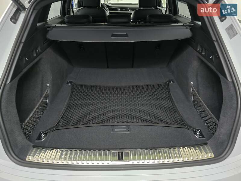 Внедорожник / Кроссовер Audi e-tron 2022 в Житомире