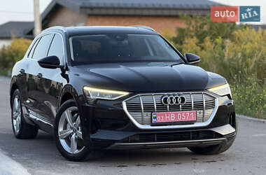 Внедорожник / Кроссовер Audi e-tron 2019 в 
