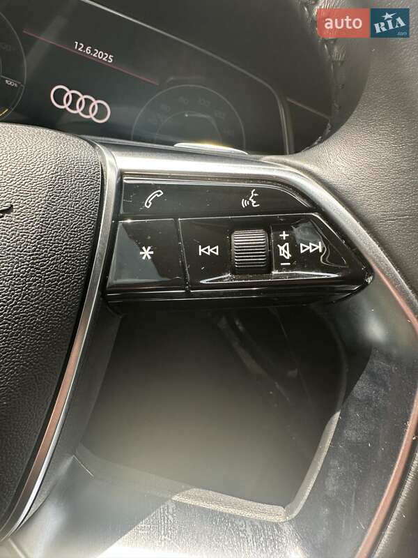 Внедорожник / Кроссовер Audi e-tron 2019 в Житомире