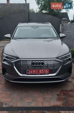 Audi e-tron 2019