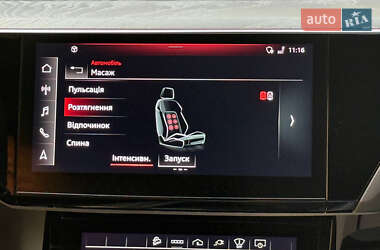 Внедорожник / Кроссовер Audi e-tron 2022 в 