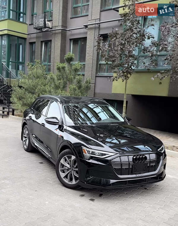 Audi e-tron 2020
