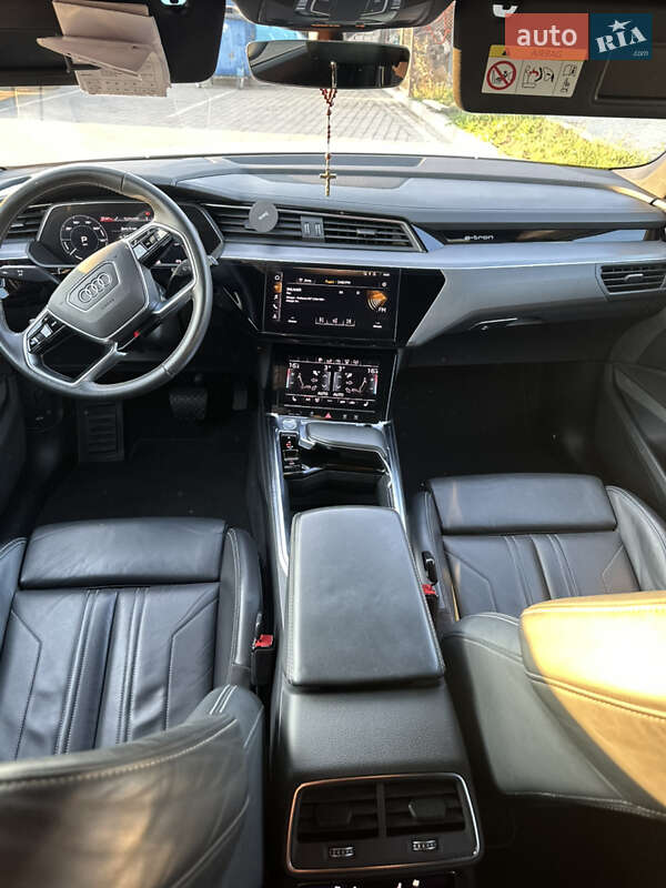 Внедорожник / Кроссовер Audi e-tron 2019 в Дрогобыче