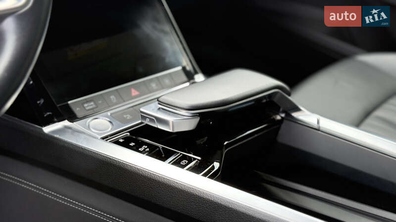 Внедорожник / Кроссовер Audi e-tron 2020 в Тернополе