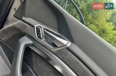 Внедорожник / Кроссовер Audi e-tron 2021 в 
