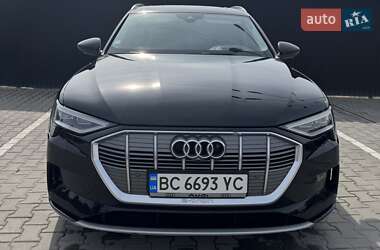 Позашляховик / Кросовер Audi e-tron 2019 в 