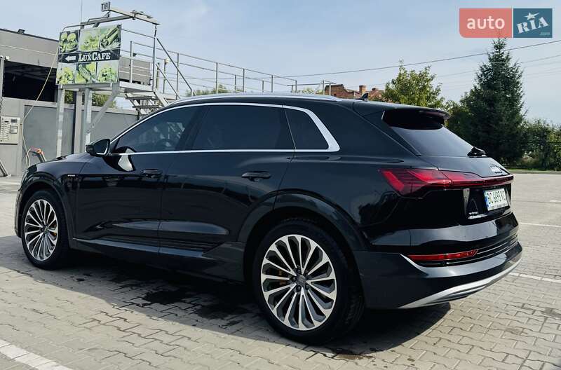 Внедорожник / Кроссовер Audi e-tron 2019 в Львове
