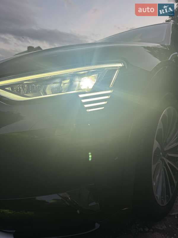 Внедорожник / Кроссовер Audi e-tron 2019 в Львове