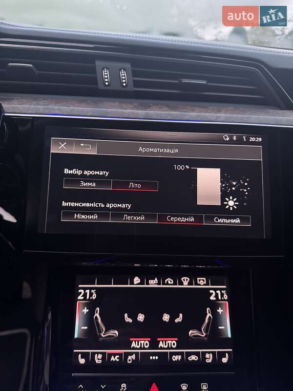 Внедорожник / Кроссовер Audi e-tron 2019 в Львове