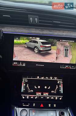 Позашляховик / Кросовер Audi e-tron 2019 в 
