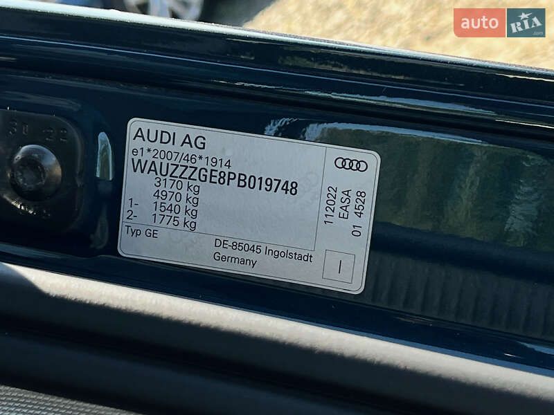 Позашляховик / Кросовер Audi e-tron 2022 в Луцьку