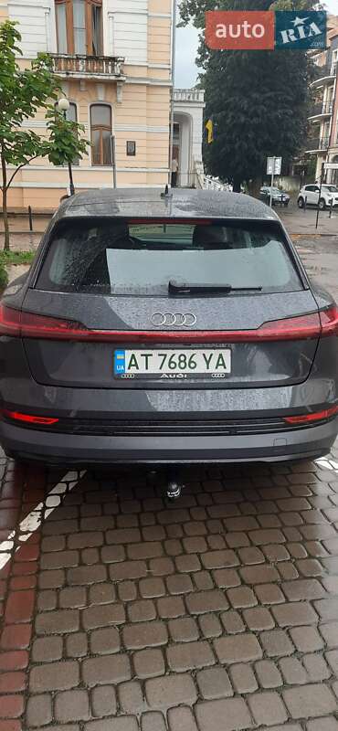 Внедорожник / Кроссовер Audi e-tron 2021 в Коломые