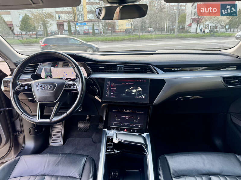 Внедорожник / Кроссовер Audi e-tron 2020 в Ивано-Франковске