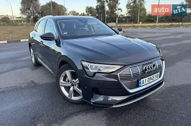 Внедорожник / Кроссовер Audi e-tron 2020 в Киеве