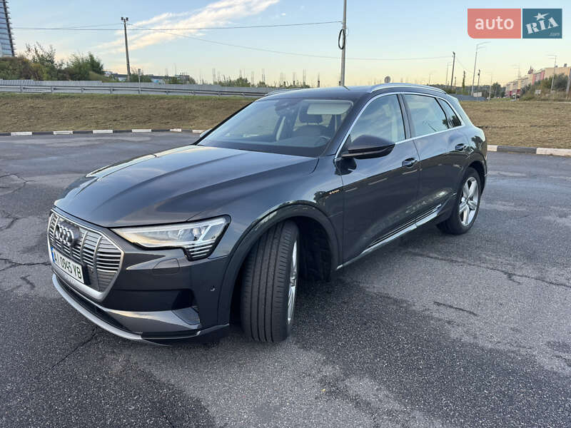 Внедорожник / Кроссовер Audi e-tron 2020 в Киеве фото 3 Внедорожник / Кроссовер Audi e-tron 2020 в Киеве