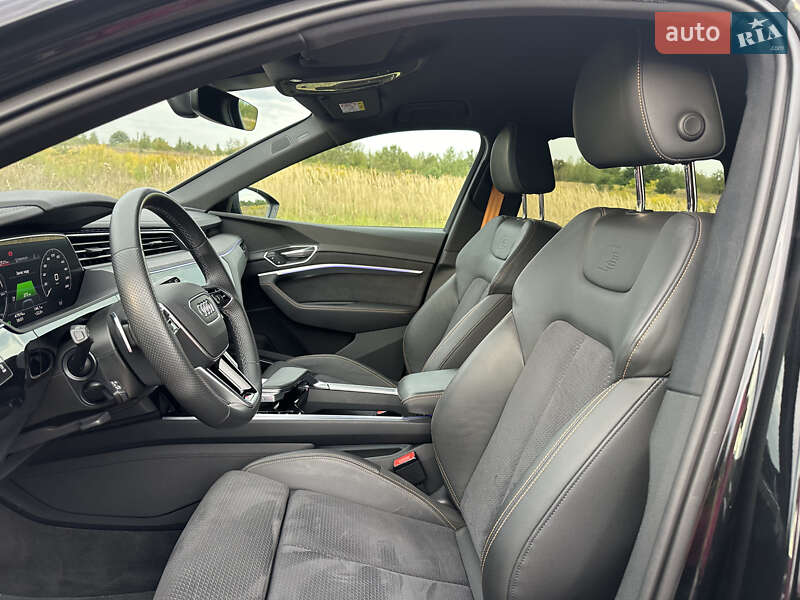 Позашляховик / Кросовер Audi e-tron 2023 в Києві