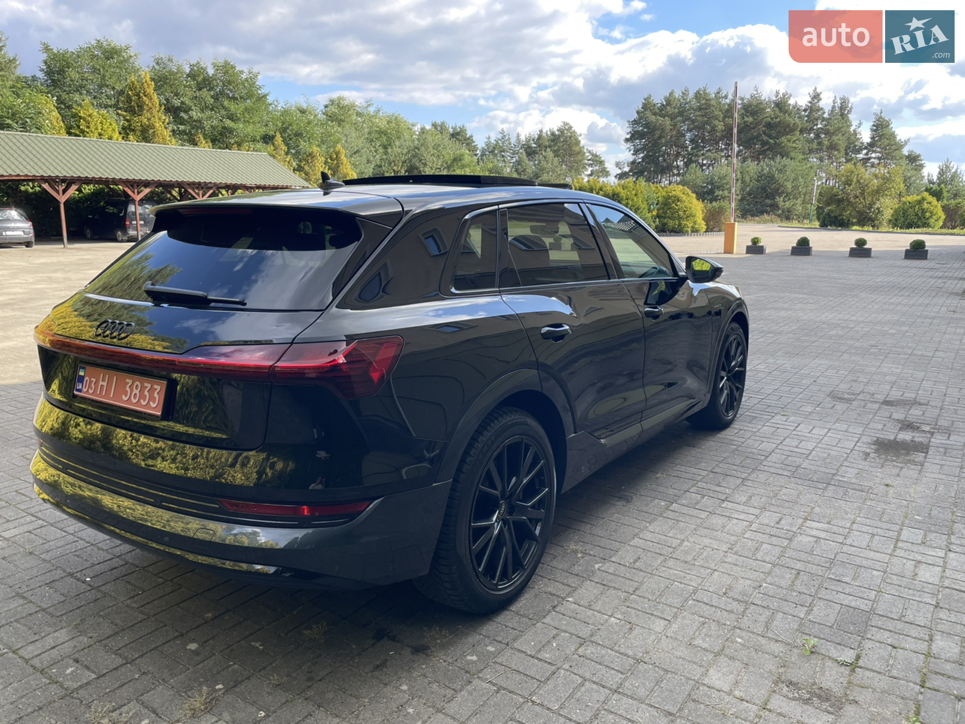 2022 Audi e-tron - мініатюра 8
