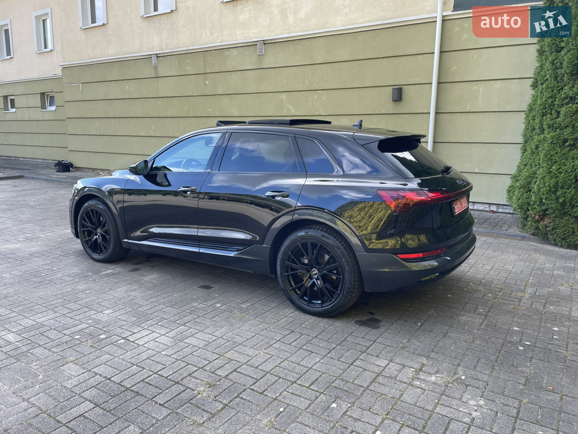 2022 Audi e-tron - мініатюра 11